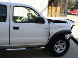 2004 TOYOTA TACOMA PRERUNNER WHITE DOUBLE CAB 3.4L AT 2WD Z15999